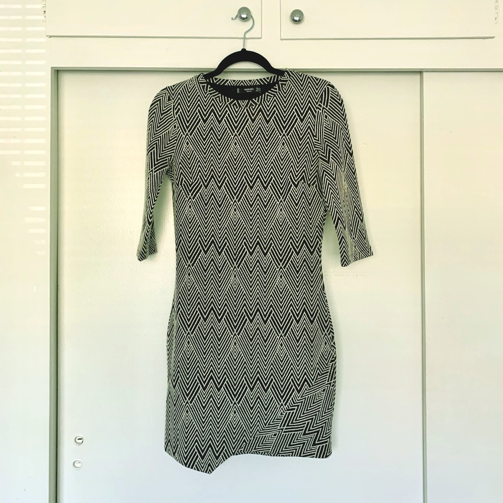 NWOT Mango Bodycon Art Deco Mini Dress